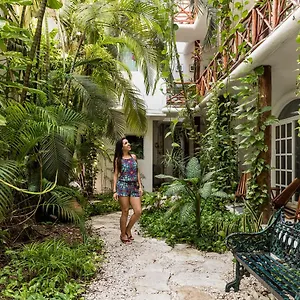 Aparthotel Selva Y Mar Apart, Playa del Carmen