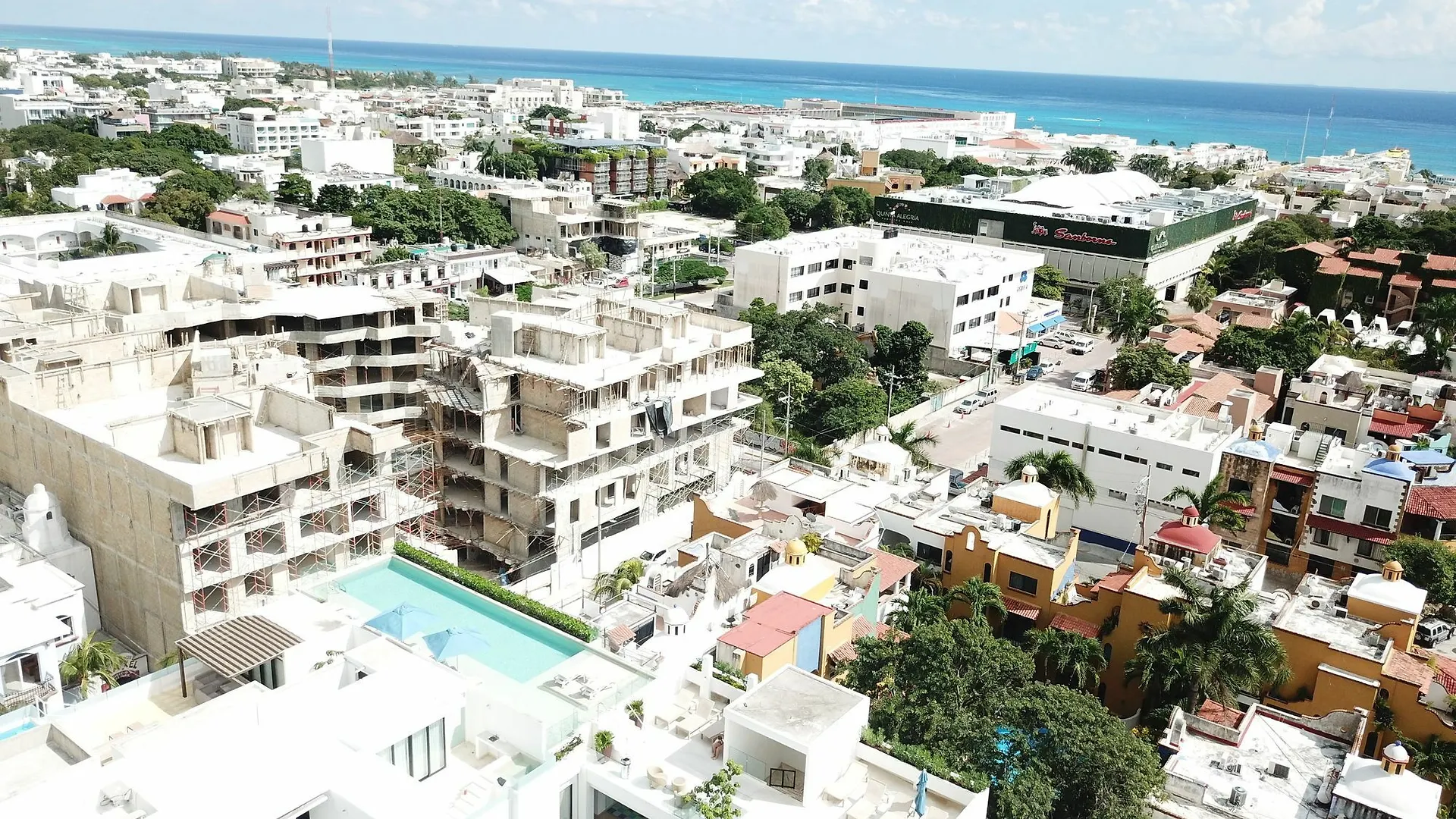 Anah Luxury Condos By Baitna Playa del Carmen