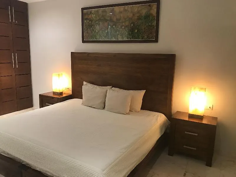 פלאייה דל כרמן Anah Luxury Condos By Baitna פלאייה דל כרמן