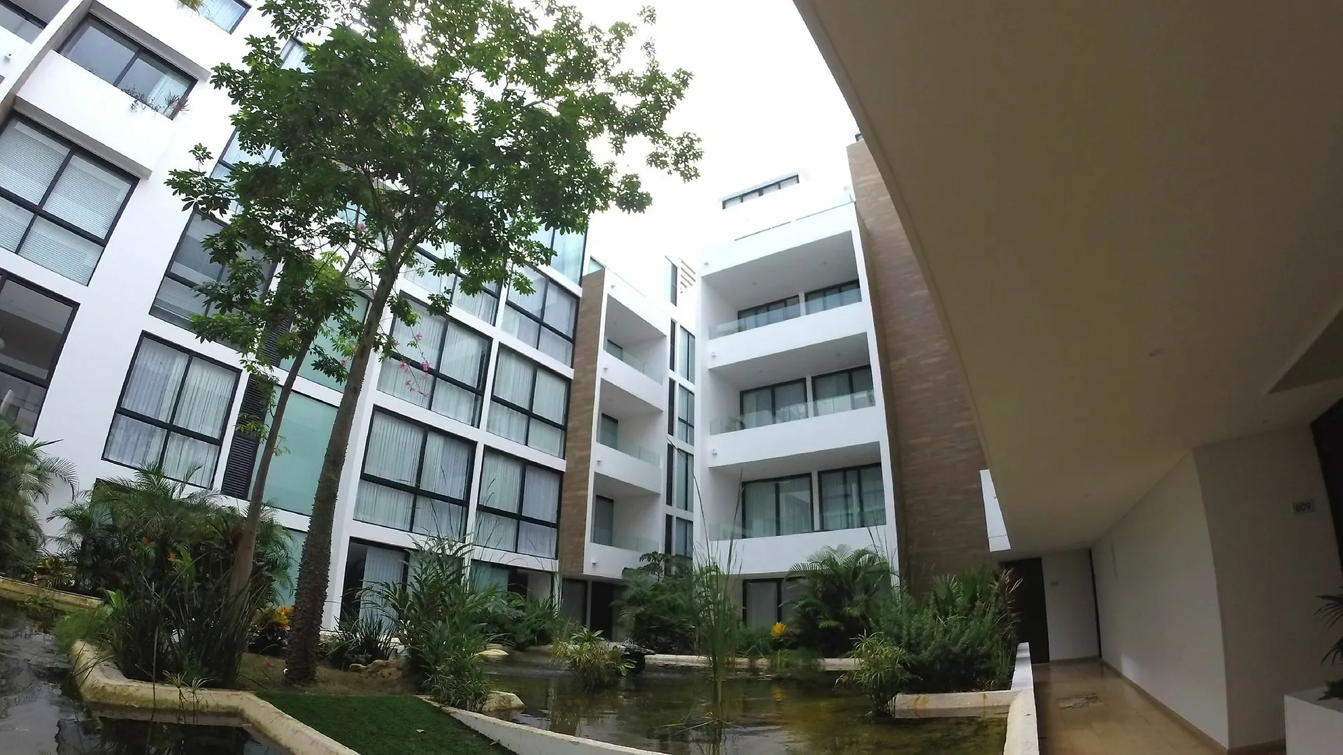 Διαμέρισμα Anah Luxury Condos By Baitna Πλάγια Ντελ Κάρμεν