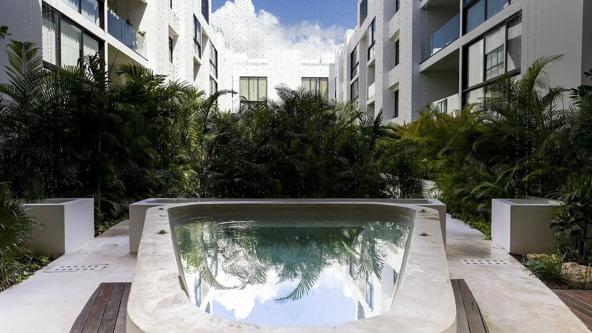 Apartment Anah Luxury Condos By Baitna Playa del Carmen